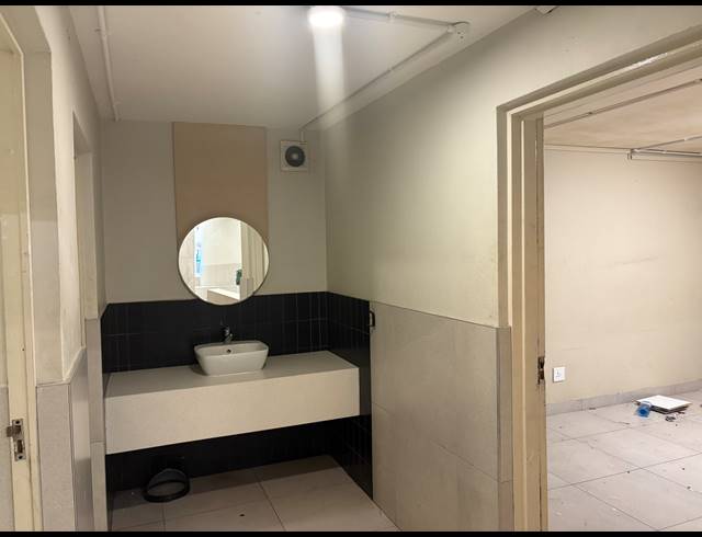 200M² BUSINESS TO LET IN DURBAN CENTRAL